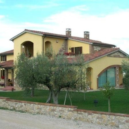 B&B La Casa Fra Gli Olivi Marsciano Exterior photo